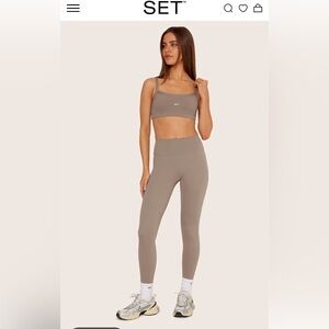 SET Active Sportbody Set (leggings + scoop bra) size M